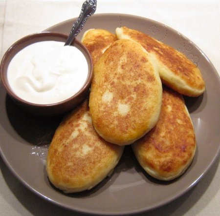 Potato zrazy - a wide variety of fillings for potato pancakes